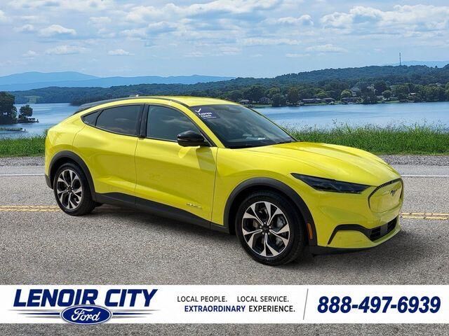 2025 Ford Mustang Mach-E Select