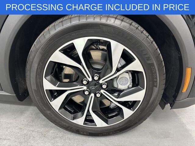 2025 Ford Mustang Mach-E Select — photo 1 of 12
