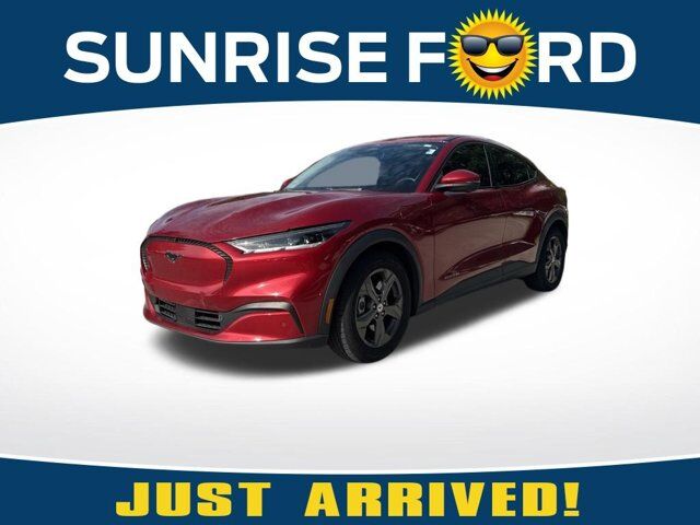 2021 Ford Mustang Mach-E Select — photo 1 of 13