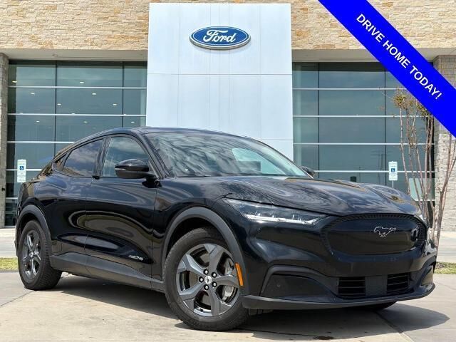 2021 Ford Mustang Mach-E Select — photo 1 of 1