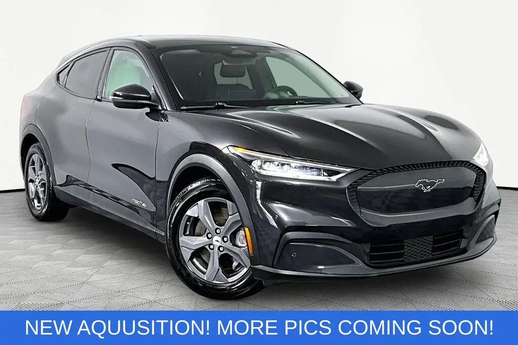 2022 Ford Mustang Mach-E Select — photo 1 of 13
