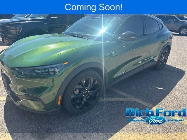 2024 Ford Mustang Mach-E Select