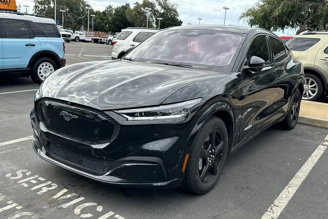 2021 Ford Mustang Mach-E California Route 1