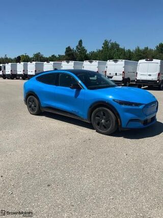2022 Ford Mustang Mach-E California Route 1
