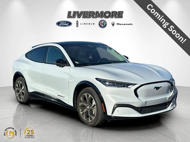 2022 Ford Mustang Mach-E Premium