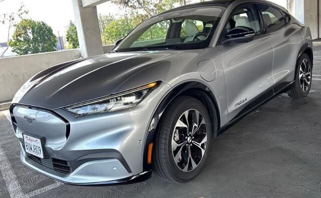 2021 Ford Mustang Mach-E Premium