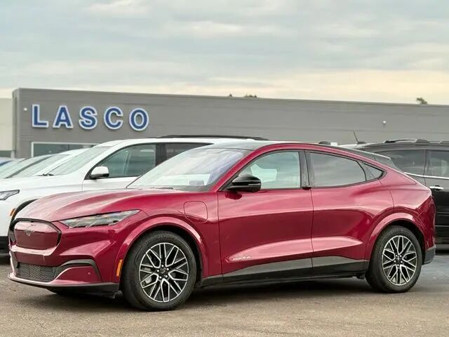 2025 Ford Mustang Mach-E Premium