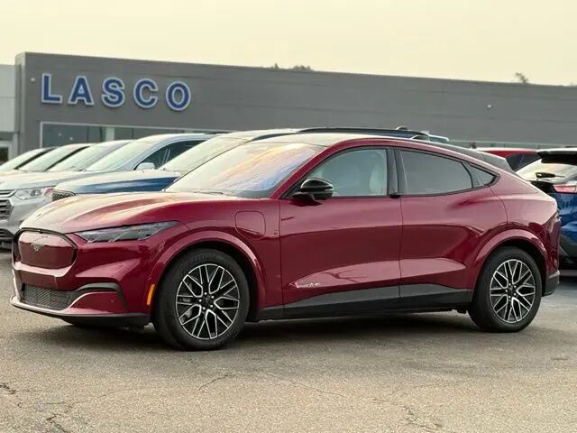 2025 Ford Mustang Mach-E Premium