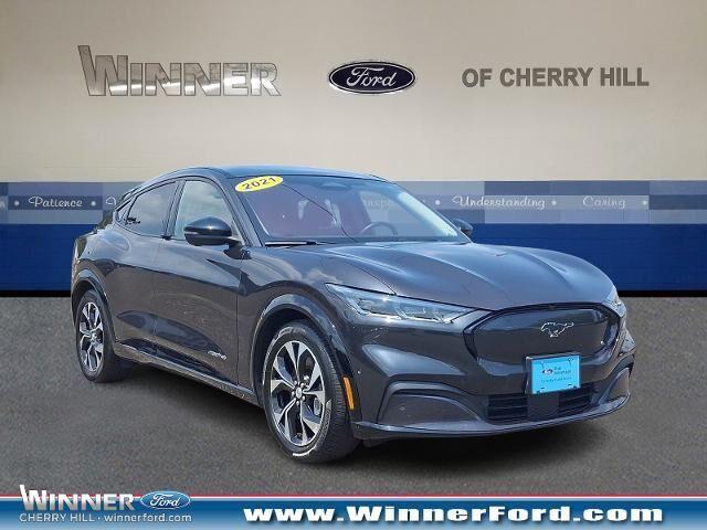 2021 Ford Mustang Mach-E Premium