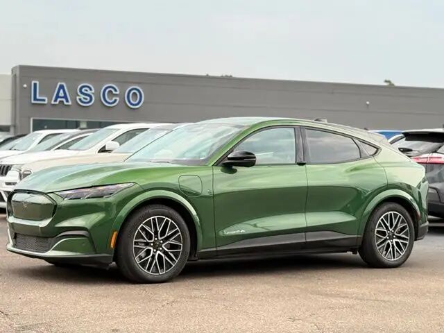 2025 Ford Mustang Mach-E Premium