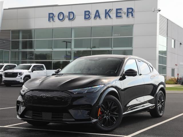 2025 Ford Mustang Mach-E Premium