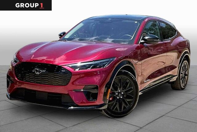 2025 Ford Mustang Mach-E Premium