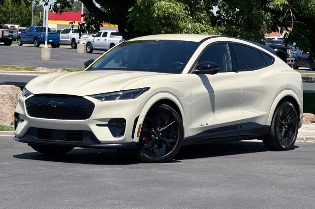 2025 Ford Mustang Mach-E GT