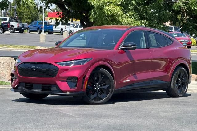 2025 Ford Mustang Mach-E GT
