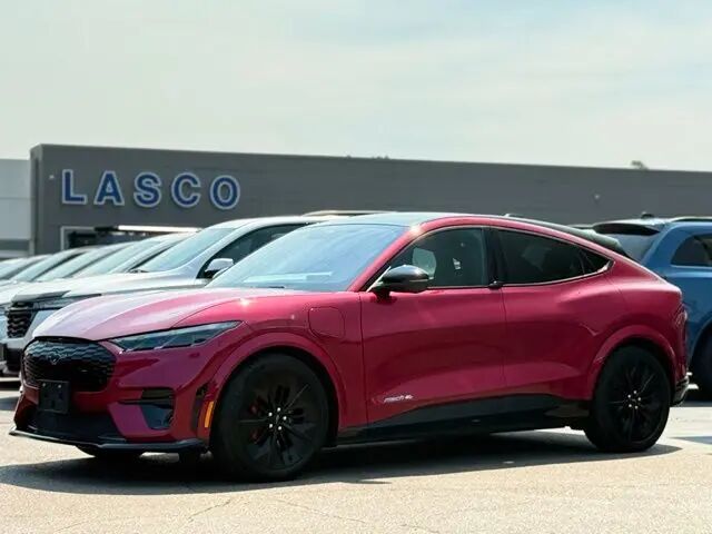 2025 Ford Mustang Mach-E GT