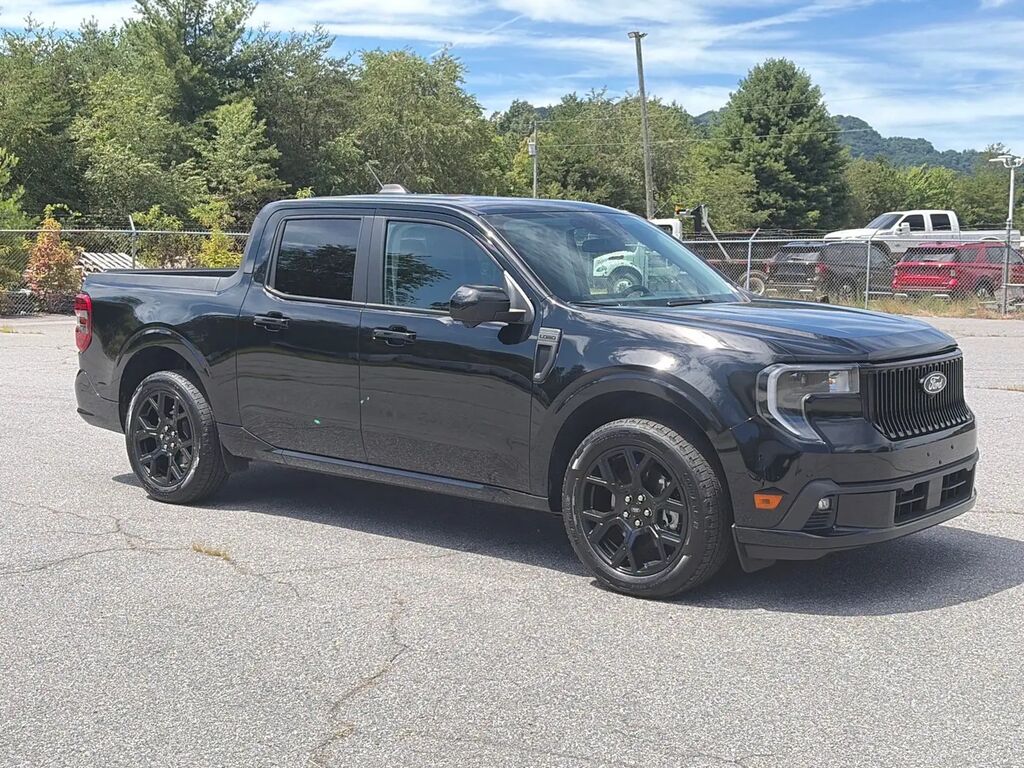 2025 Ford Maverick Lobo — photo 1 of 13