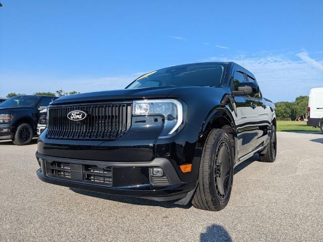 2025 Ford Maverick Lobo