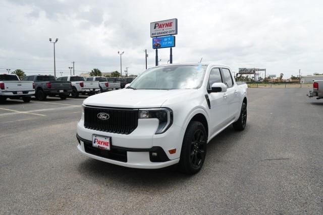 2025 Ford Maverick Lobo