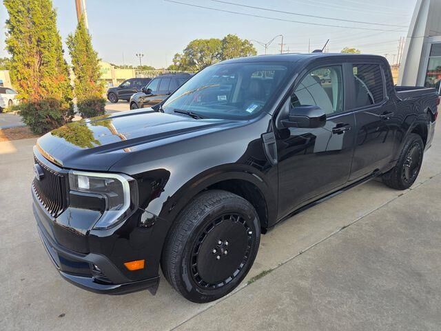 2025 Ford Maverick Lobo