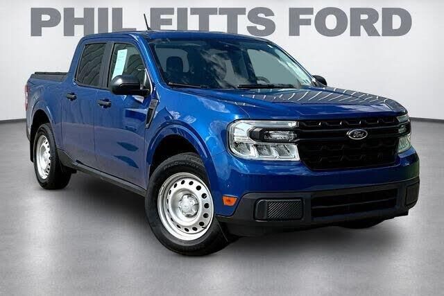 2024 Ford Maverick XL — photo 1 of 1