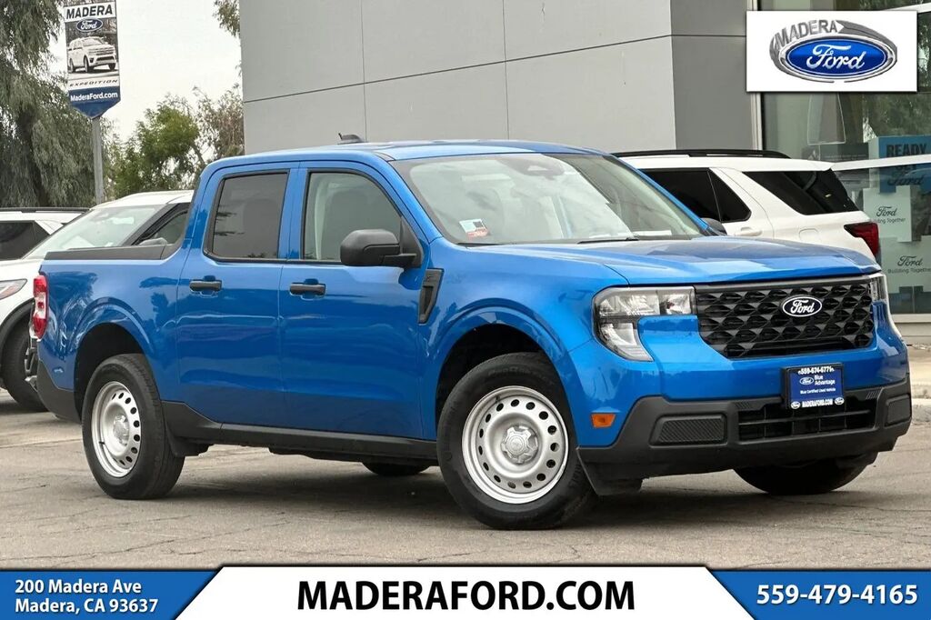 2025 Ford Maverick XL — photo 1 of 13