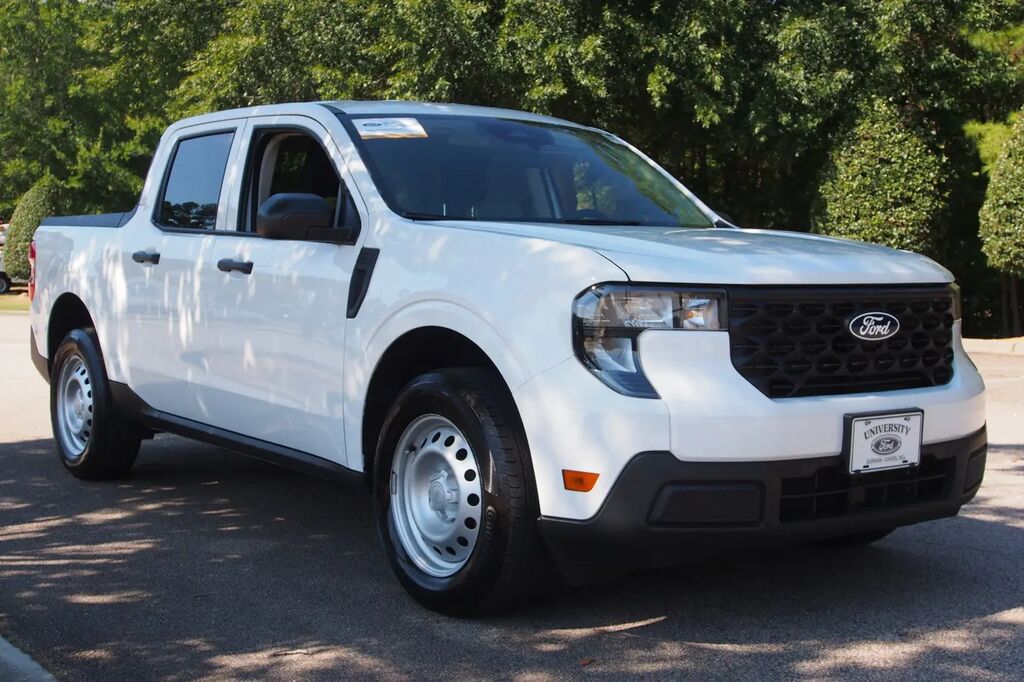 2025 Ford Maverick XL — photo 1 of 13