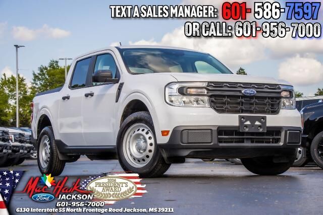 2024 Ford Maverick XL