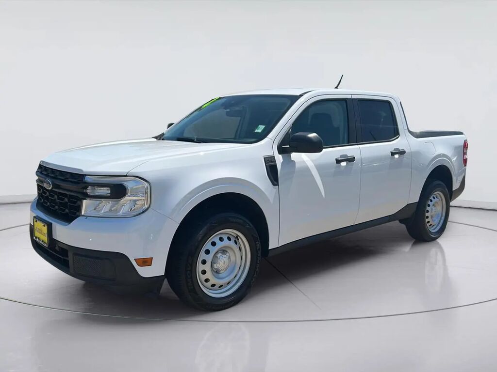 2024 Ford Maverick XL — photo 1 of 13