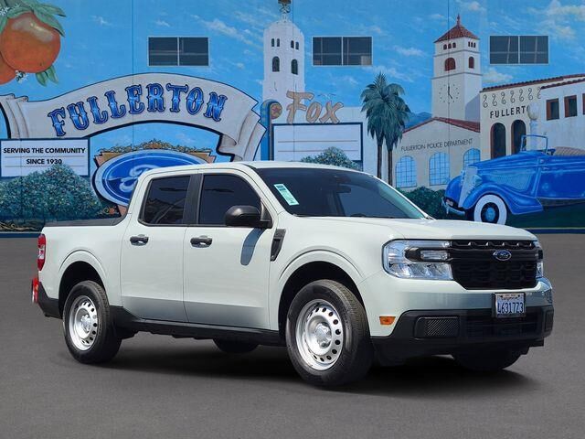 2024 Ford Maverick XL