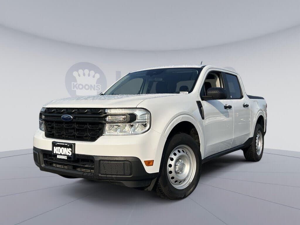 2024 Ford Maverick XL — photo 1 of 1