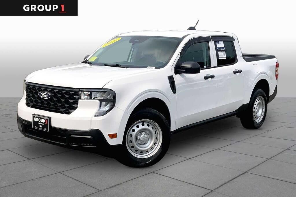 2025 Ford Maverick XL — photo 1 of 27