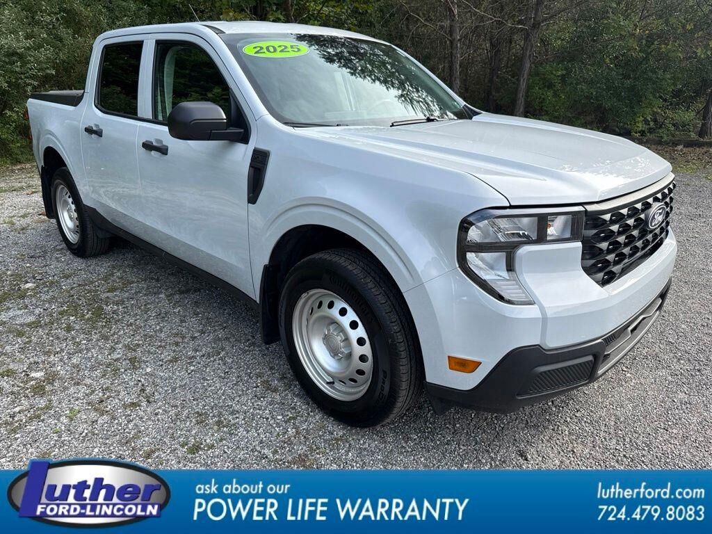 2025 Ford Maverick XL — photo 1 of 1