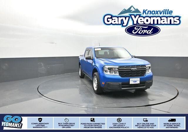 2022 Ford Maverick XL — photo 1 of 1