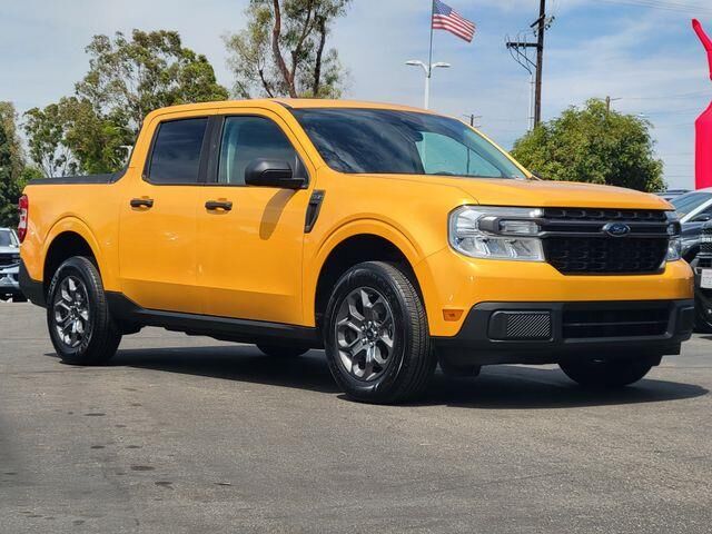 2022 Ford Maverick XLT — photo 1 of 13