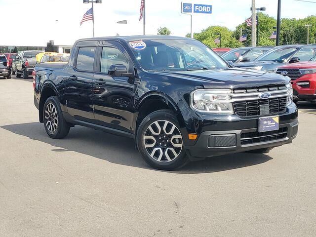 2023 Ford Maverick Lariat — photo 1 of 13