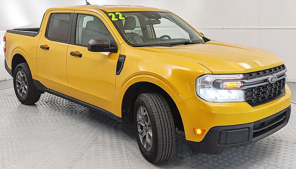 2022 Ford Maverick XLT — photo 1 of 13