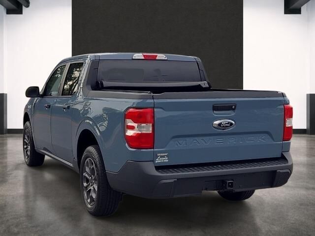2022 Ford Maverick XLT — photo 1 of 11