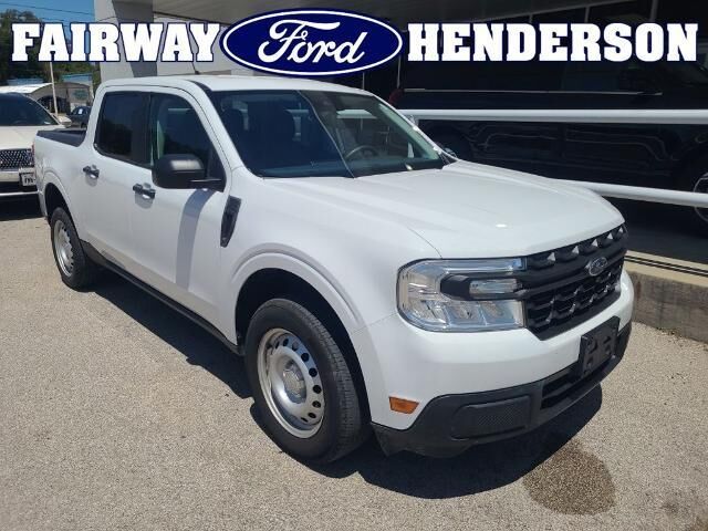 2023 Ford Maverick XL