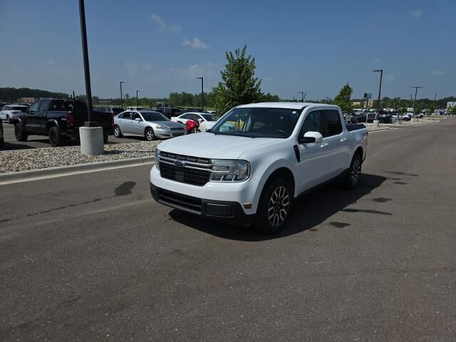 2023 Ford Maverick Lariat