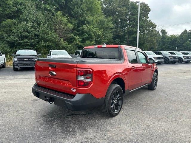 2023 Ford Maverick Lariat
