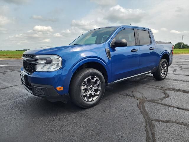 2023 Ford Maverick XLT
