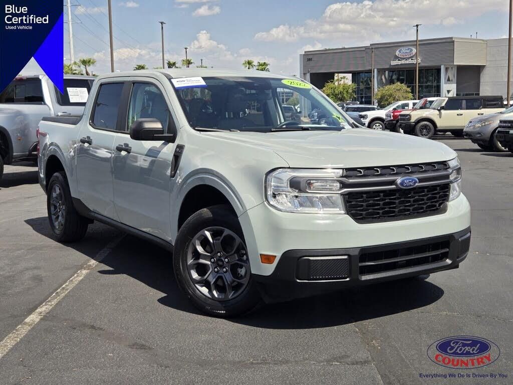2022 Ford Maverick XLT — photo 1 of 1