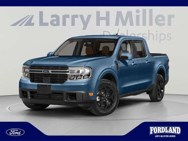 2023 Ford Maverick Lariat — photo 1 of 13