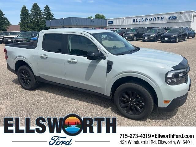 2023 Ford Maverick Lariat