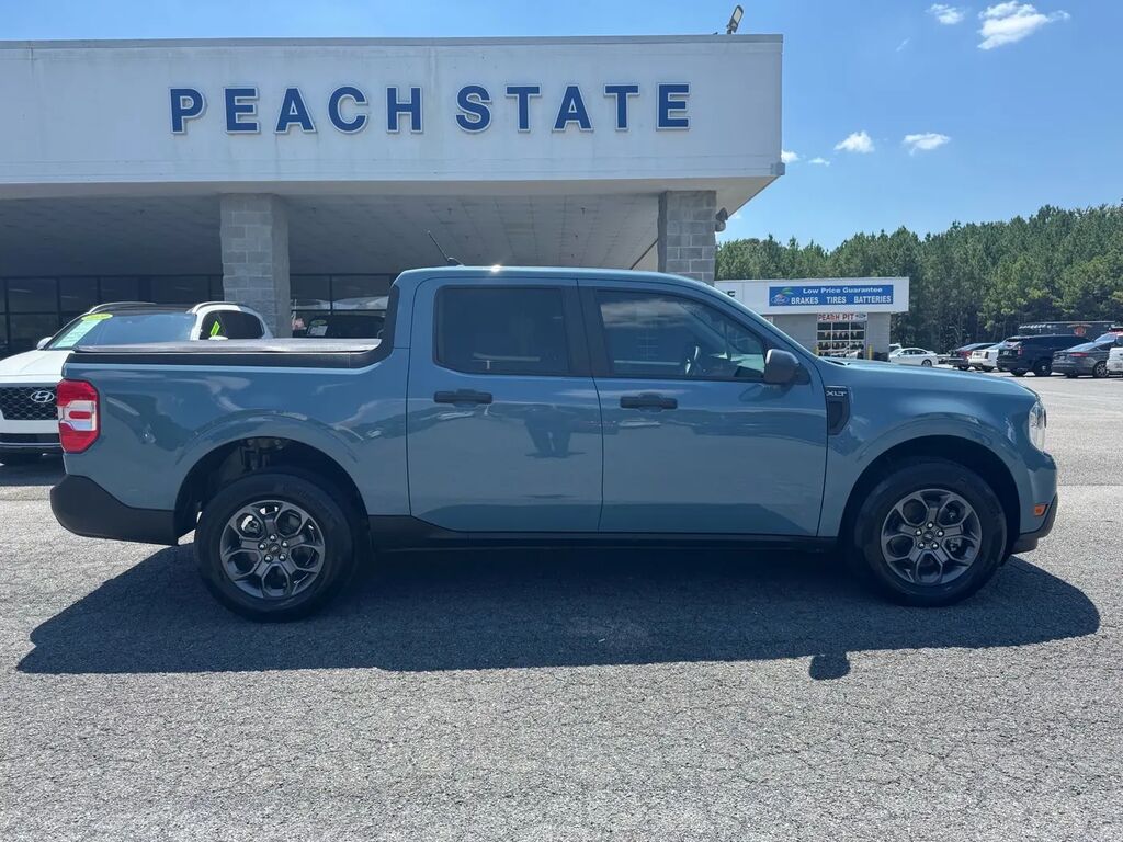 2022 Ford Maverick XLT — photo 1 of 13
