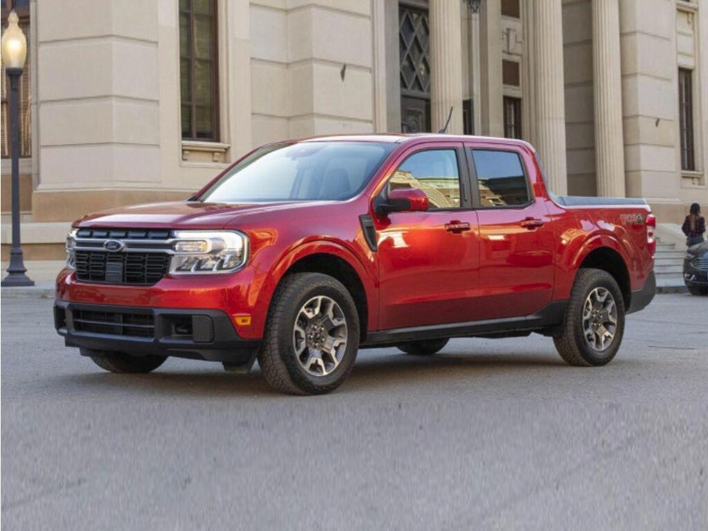 2023 Ford Maverick XLT — photo 1 of 4