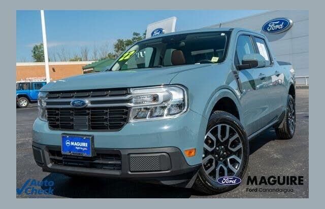 2022 Ford Maverick XL — photo 1 of 1