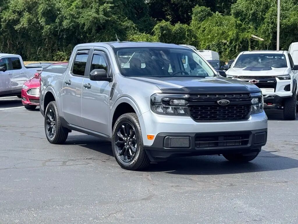 2023 Ford Maverick XLT — photo 1 of 13
