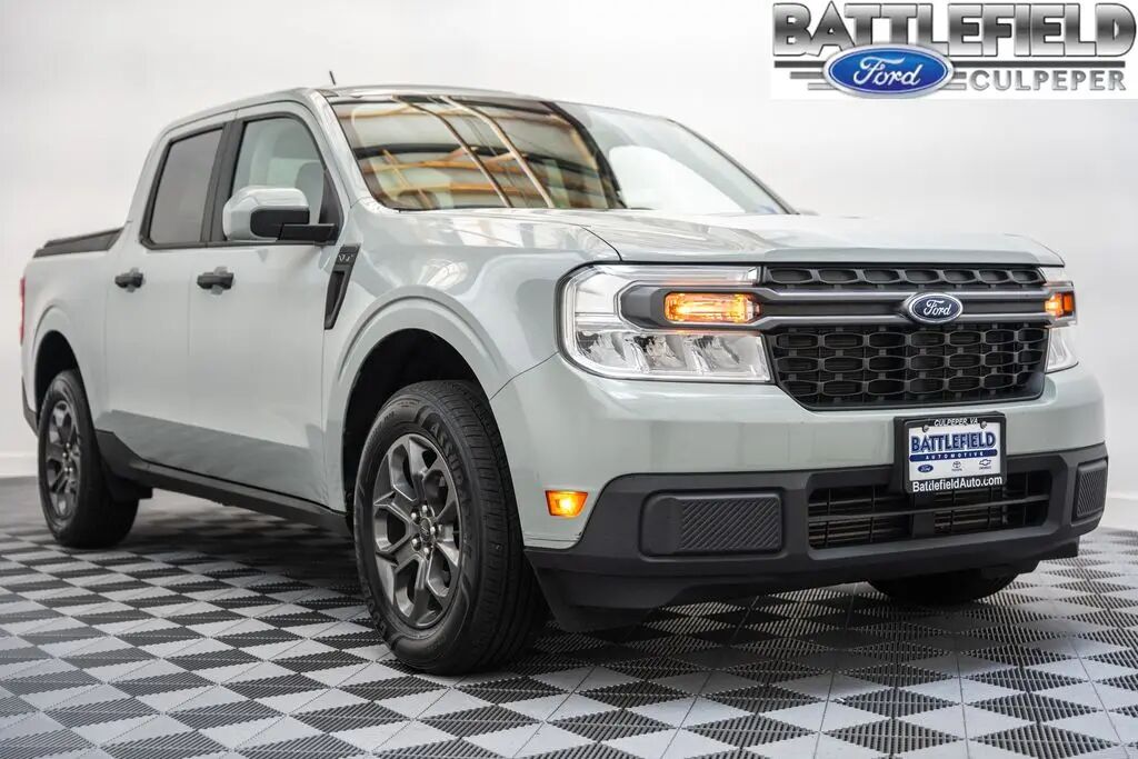 2022 Ford Maverick XLT — photo 1 of 8
