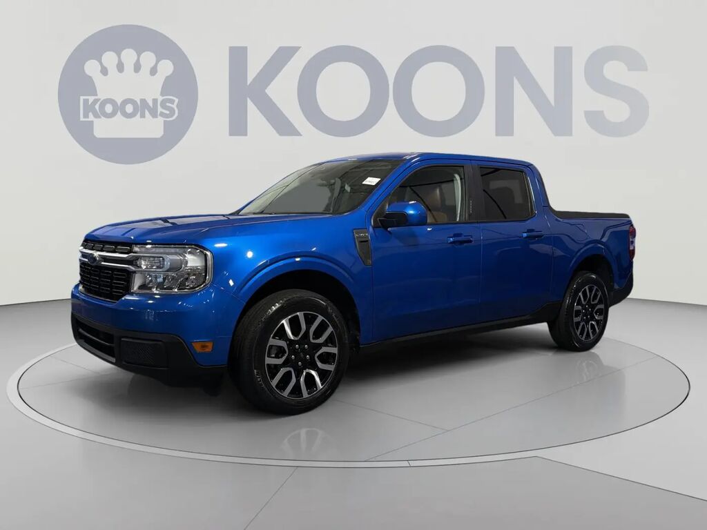 2022 Ford Maverick Lariat — photo 1 of 13